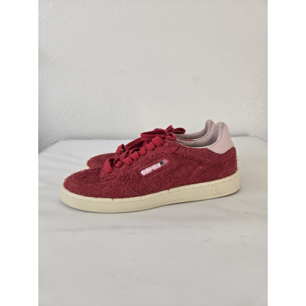 AUTRY Medalist 01 Red Suede Flat Low Sneakers Women's Size 36 or US 6